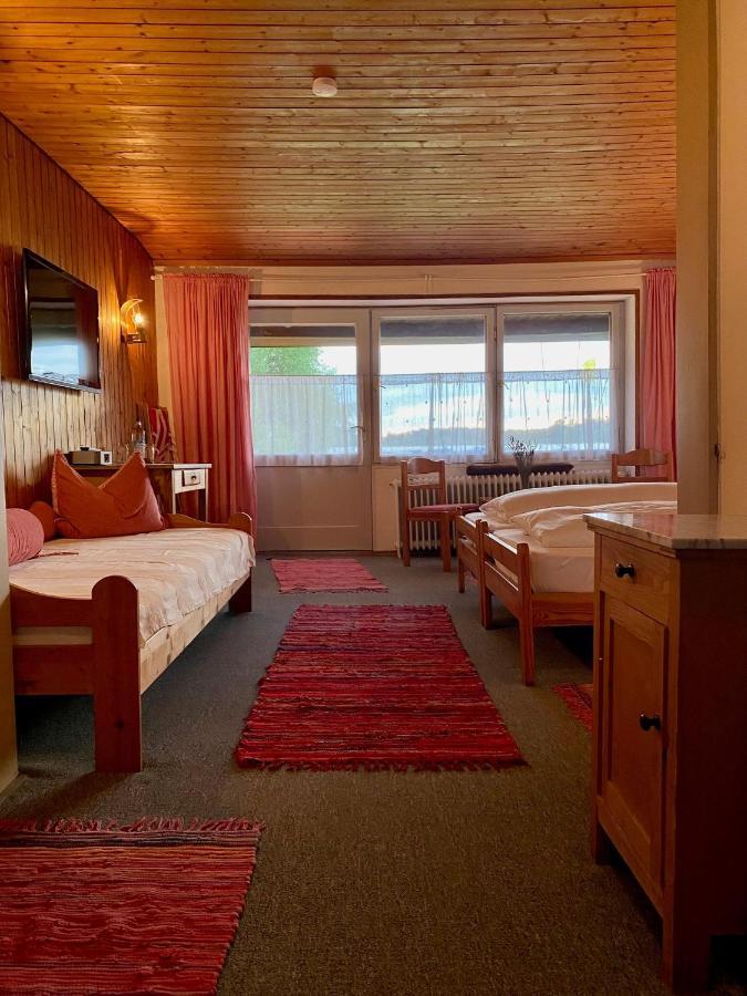 Lago Mio - Pension Am See - Bei Uns Verbringt Ihr Eine Wundervolle Zeit Direkt Am Wasser เวิร์ทเซ ภายนอก รูปภาพ