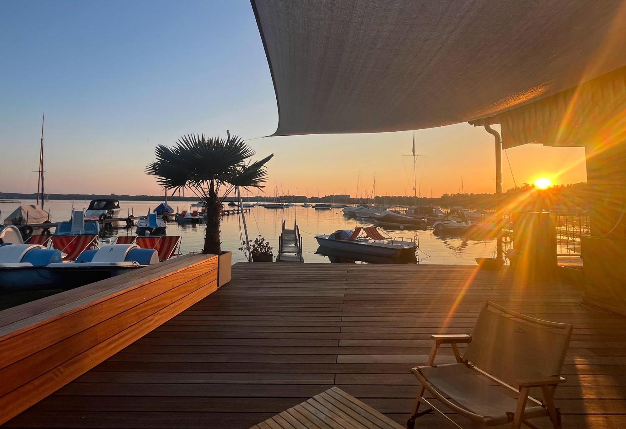 Lago Mio - Pension Am See - Bei Uns Verbringt Ihr Eine Wundervolle Zeit Direkt Am Wasser เวิร์ทเซ ภายนอก รูปภาพ